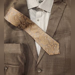 Alfred Sung Gold and Silver Paisley Tie
